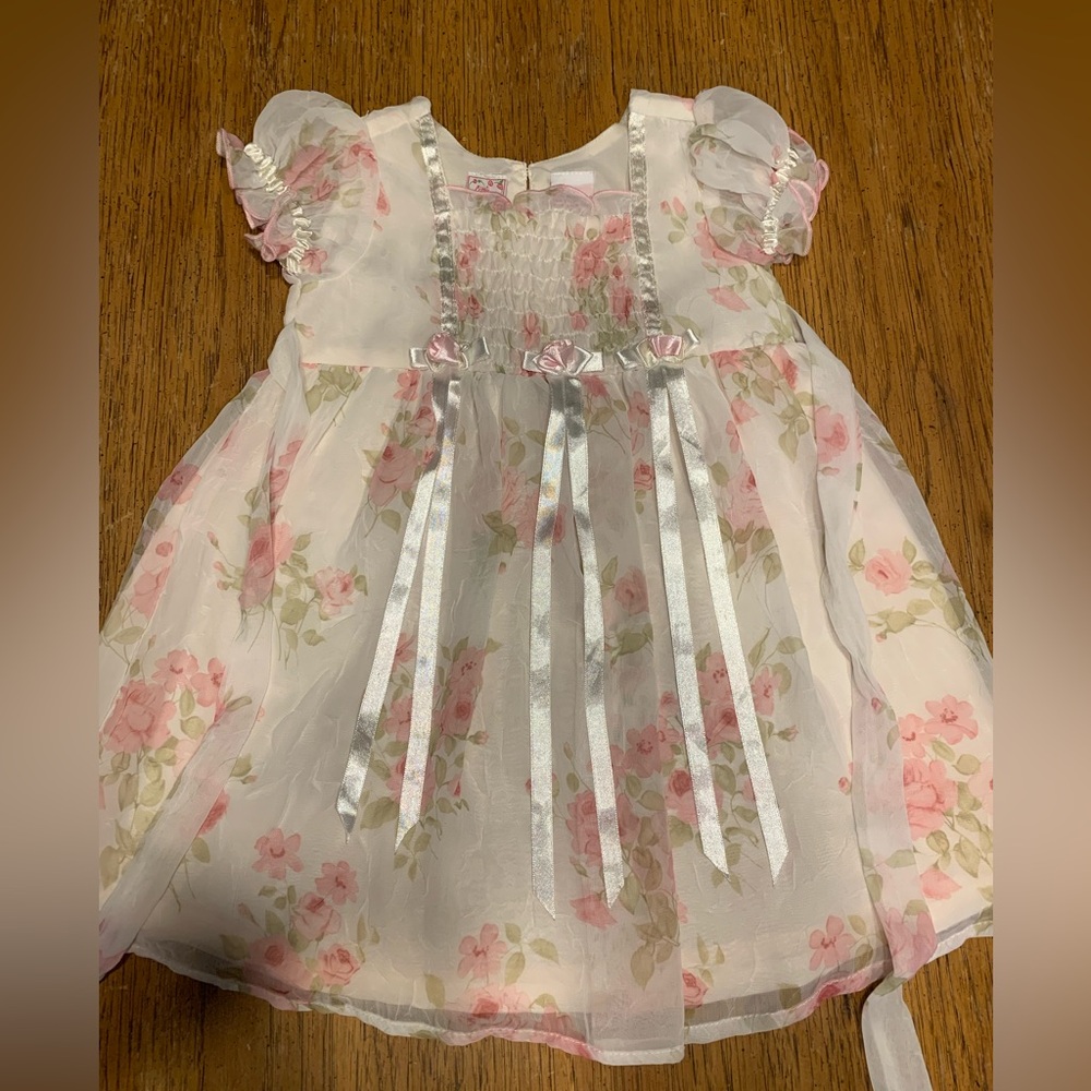 Beautiful floral dress perfect for Easter! Sz 2T